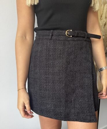 Black belted skort