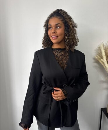 Chic tie blazer black