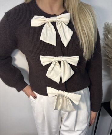 Coco bow sweater