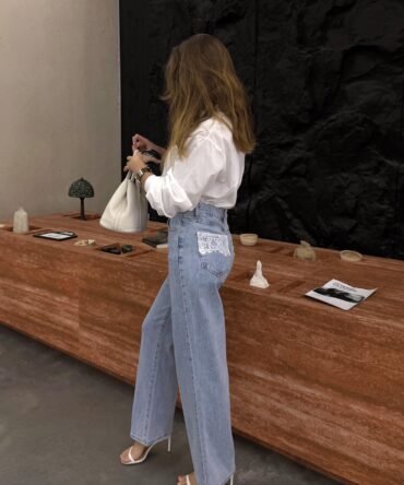 Soft Lace Detail Jeans