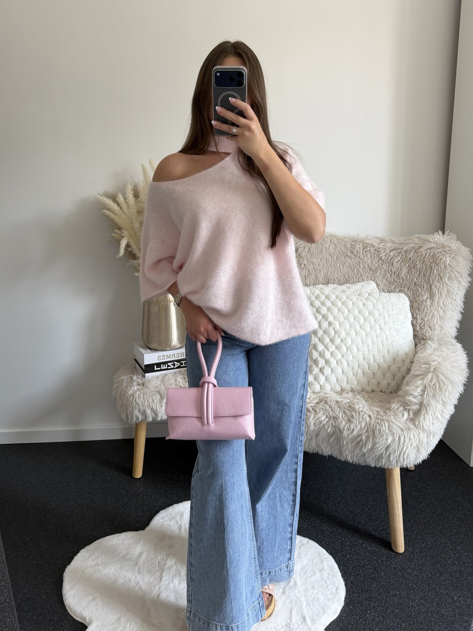 Soft Cut Out Knit - Soft Pink
