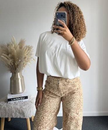 White Cropped Relaxed T-Shirt