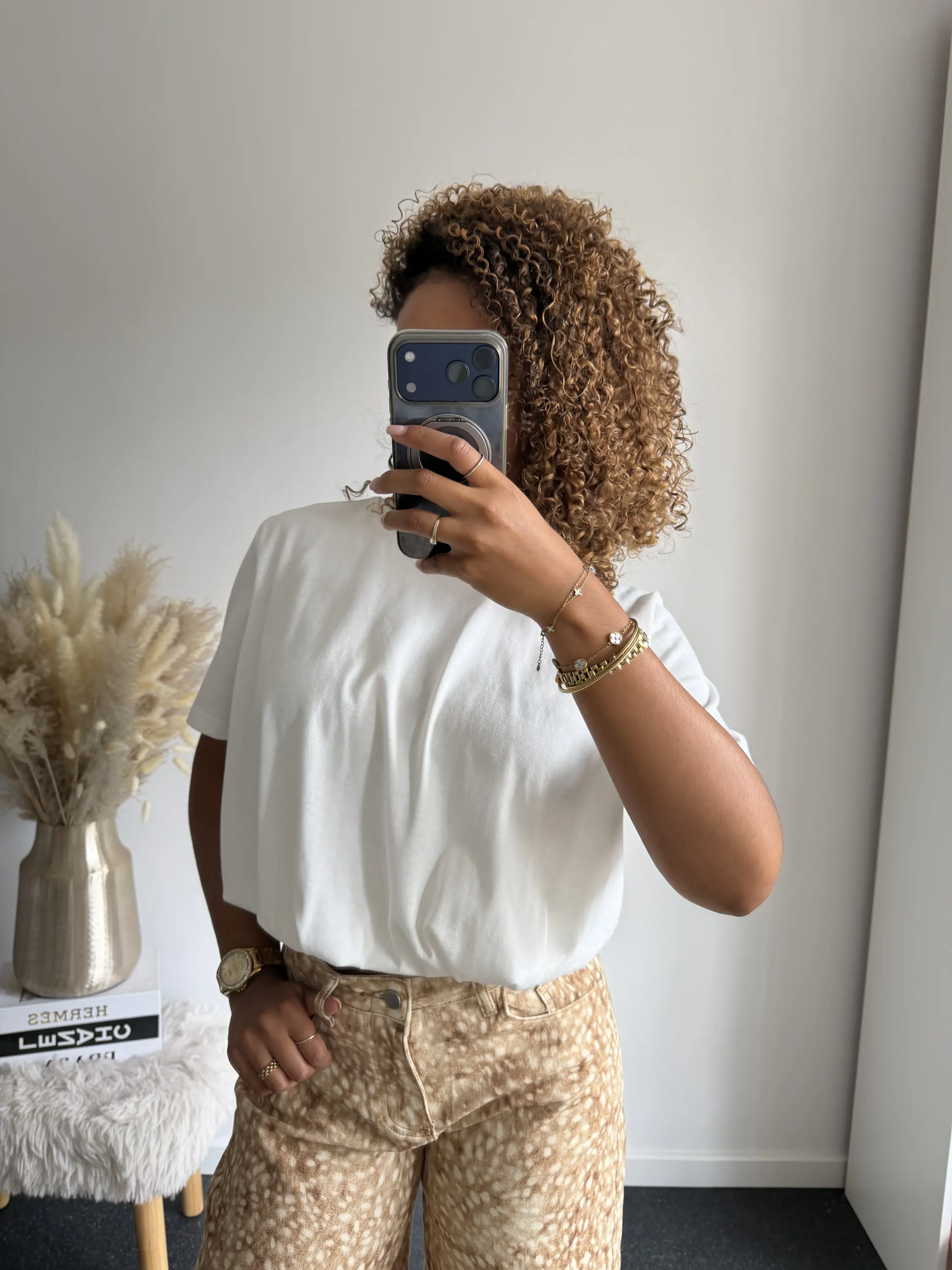 White Cropped Relaxed T-Shirt - Afbeelding 2