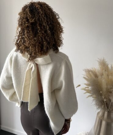 Cream Open Back Bow Knit