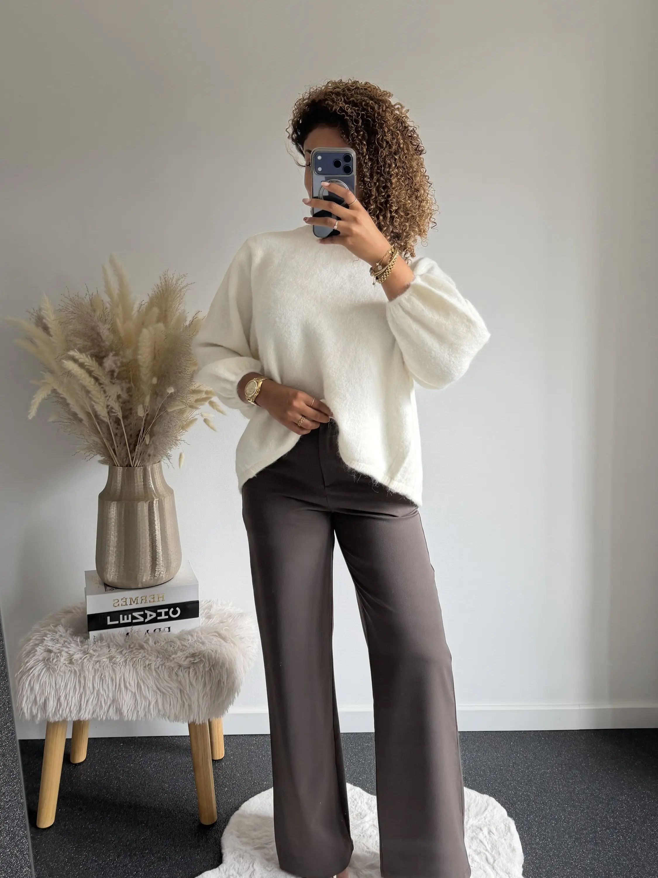 Cream Open Back Bow Knit - Afbeelding 2