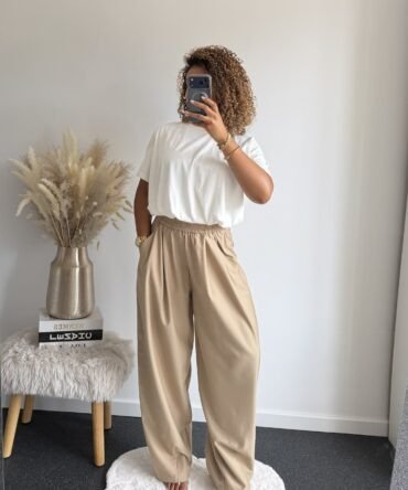 Balloon Fit Trousers – Beige